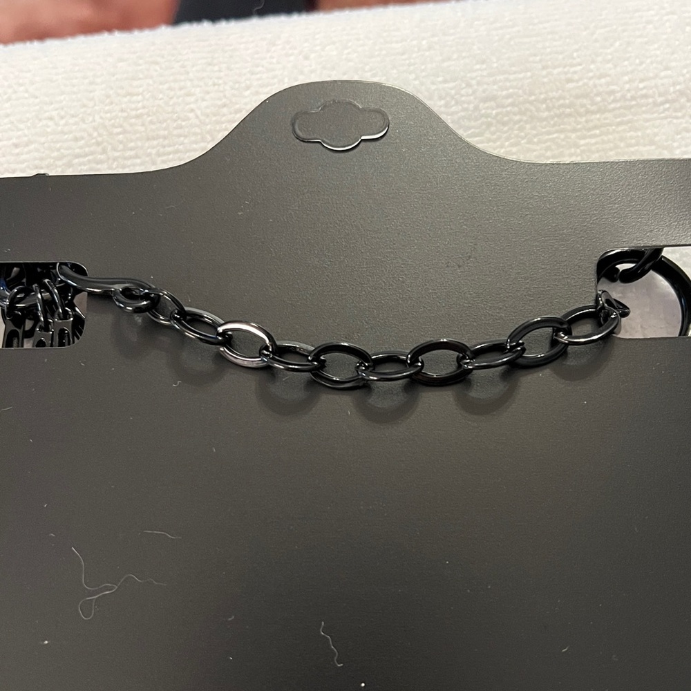 3/$18 Lane Bryant Black Layered Necklace Lot 546 - Picture 4 of 4